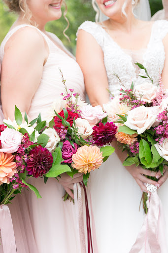 Florist «An English Flower Cottage», reviews and photos, 101 Copper Penny St, Hendersonville, NC 28792, USA