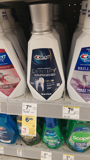 Grocery Store «Hannaford Supermarket», reviews and photos, 99 Main St, Gorham, ME 04038, USA