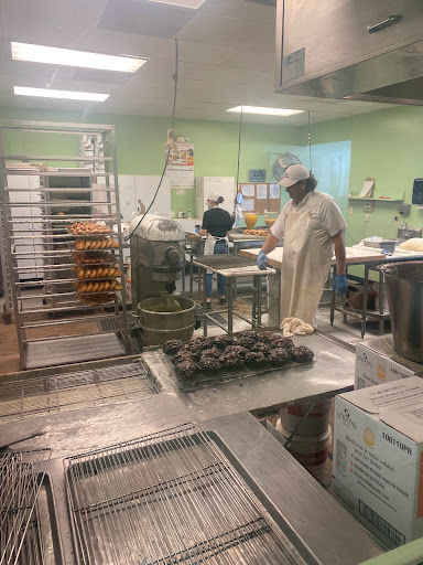 Donut Shop «Donut Shoppe», reviews and photos, 1535 University Blvd N, Jacksonville, FL 32211, USA