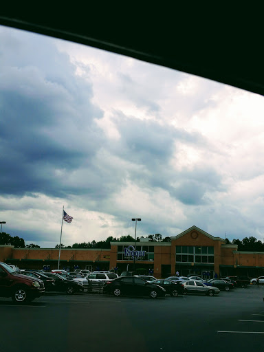 Grocery Store «Kroger», reviews and photos, 950 Herrington Rd, Lawrenceville, GA 30044, USA