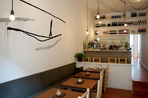 Mama's Organic Kitchen & Cafe