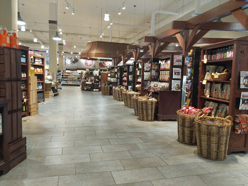 Grocery Store «The Fresh Market», reviews and photos, 8208-18 Germantown Ave, Philadelphia, PA 19118, USA