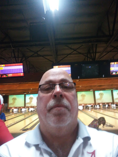 Bowling Alley «Bedroxx Bowling», reviews and photos, 4385 W Ina Rd, Tucson, AZ 85741, USA