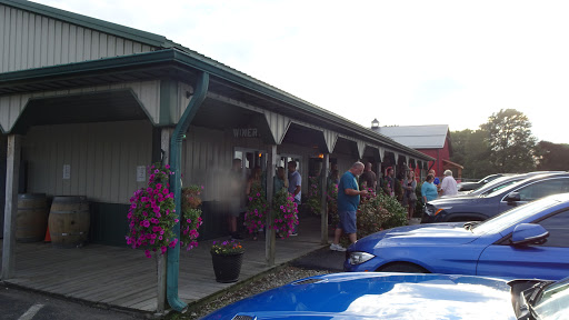 Winery «Simmons Winery», reviews and photos, 8111 E 450 N, Columbus, IN 47203, USA