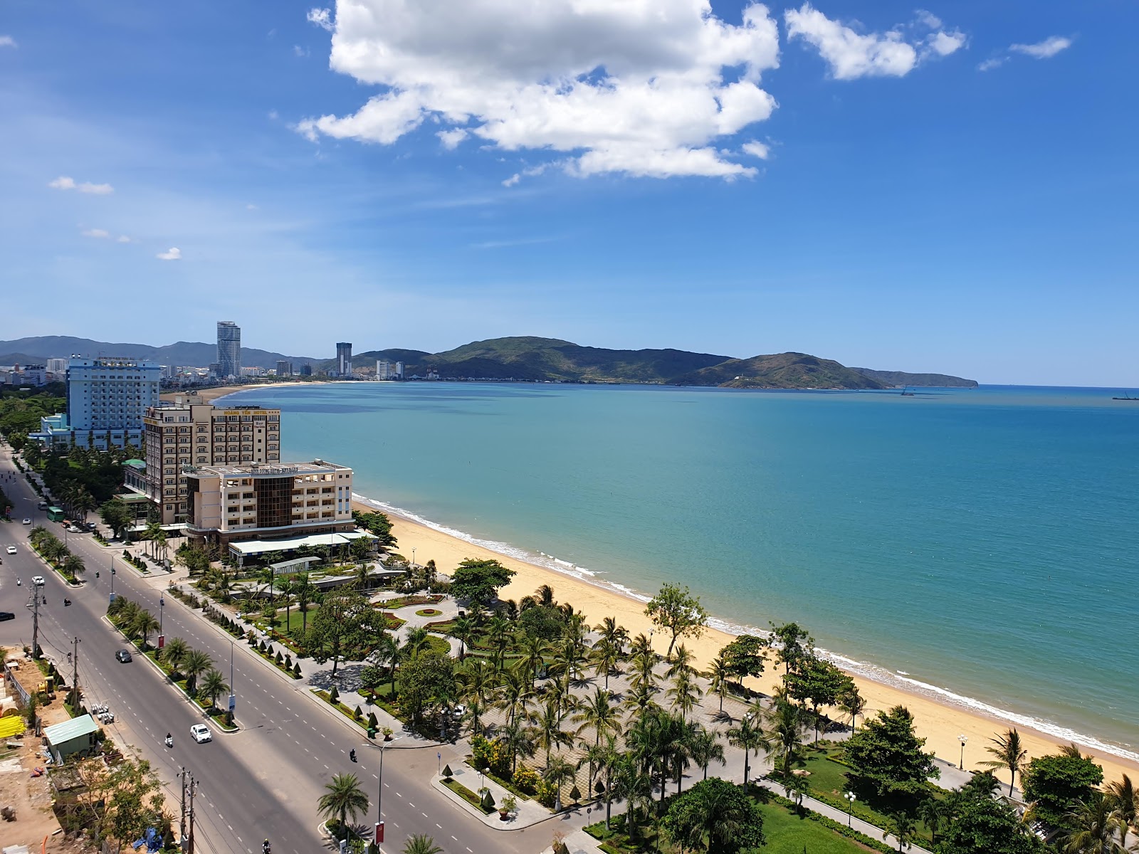 Photo of Quy Nhon Beach with long straight shore