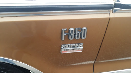 Used Car Dealer «D J Auto Sales», reviews and photos, 3815 16th Ave SW, Cedar Rapids, IA 52404, USA