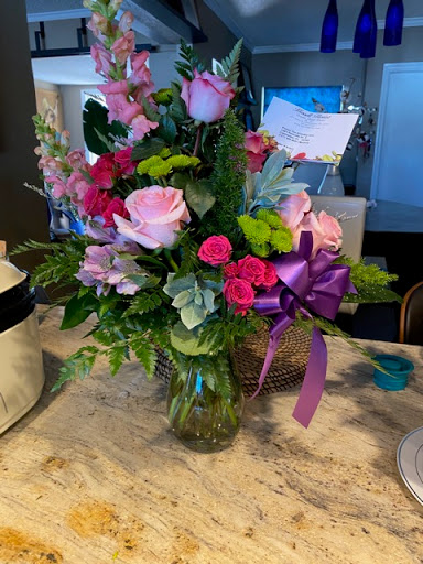 Florist «Hassell Florist», reviews and photos, 1679 Drew St, Clearwater, FL 33755, USA