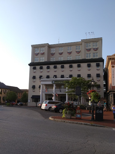 Comic Book Store «FourCorners Comics», reviews and photos, 42 Baltimore St, Gettysburg, PA 17325, USA