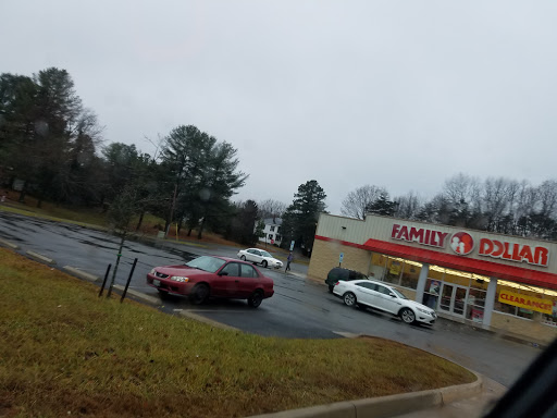 Dollar Store «FAMILY DOLLAR», reviews and photos, 525 Mineral Ave, Mineral, VA 23117, USA