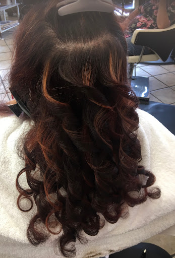 Beauty Salon «Diva Latina Beauty Salon», reviews and photos, 1775 W Jefferson Blvd, Los Angeles, CA 90018, USA