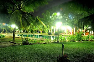 Hotel Lagoon Paradise image