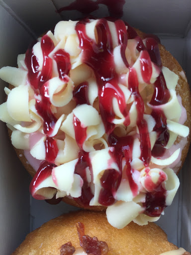 Donut Shop «Peace, Love & Little Donuts of Hudson», reviews and photos, 51 S Main St #4, Hudson, OH 44236, USA