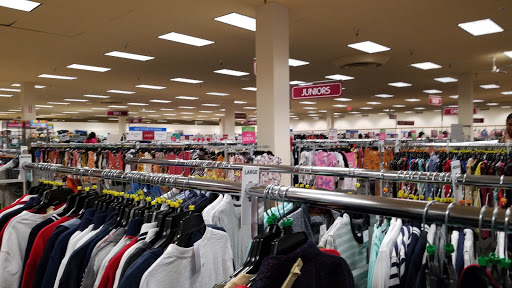 Clothing Store «Burlington Coat Factory», reviews and photos, 1716 Jantzen Beach Center, Portland, OR 97217, USA