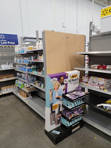 Discount Store «Walmart», reviews and photos, 12200 River Ridge Blvd, Burnsville, MN 55337, USA