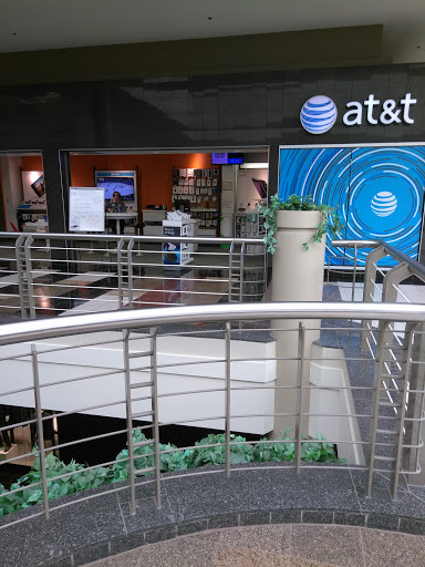 Shopping Mall «Walden Galleria», reviews and photos, 1 Walden Galleria, Buffalo, NY 14225, USA