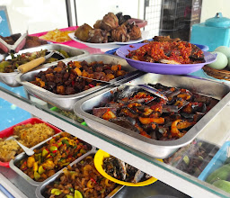 Nasi Pecel Pincuk Bu Yati photo