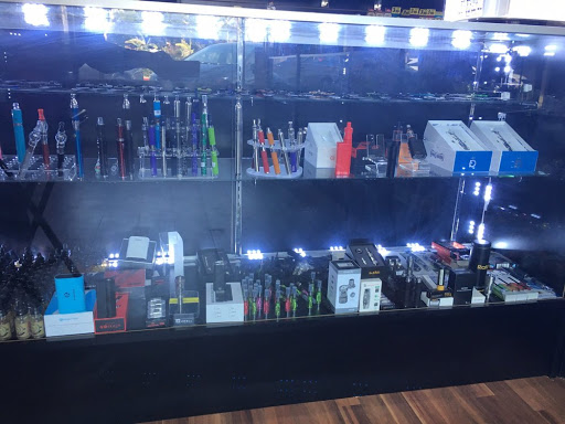 Tobacco Shop «Smoking Box Smoke Shop», reviews and photos, 1008 Alamitos Ave, Long Beach, CA 90813, USA