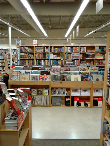Book Store «Half Price Books», reviews and photos, 7975 Greenback Ln, Citrus Heights, CA 95610, USA