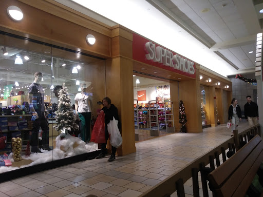 Shoe Store «Super Shoes», reviews and photos, 364 Maine Mall Rd, South Portland, ME 04106, USA