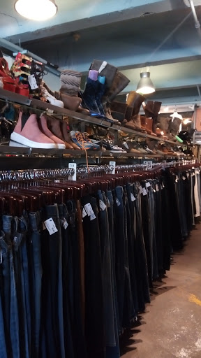 Clothing Store «Uptown Cheapskate», reviews and photos, 353 W 200 S, Salt Lake City, UT 84102, USA