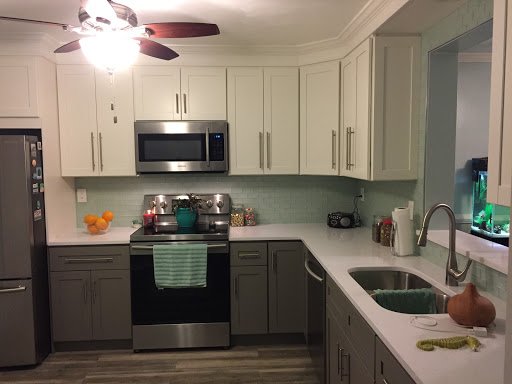 Record RES | Kitchen and Bath Remodeling