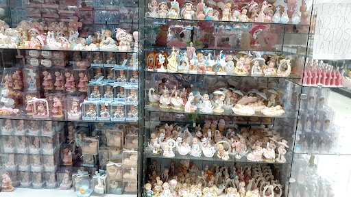 Vina Fabrics & Bridal, 8001 New Hampshire Ave #11, Hyattsville, MD 20783, USA, 