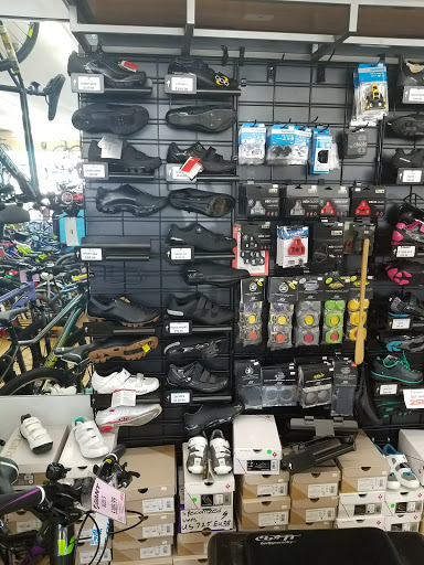 Bicycle Store «Mineola Bicycle, Fitness & Mower», reviews and photos, 475 Jericho Turnpike, Mineola, NY 11501, USA