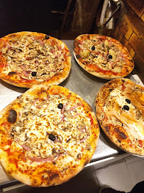 Plats et boissons du Pizzeria Luciana à Paris - n°14