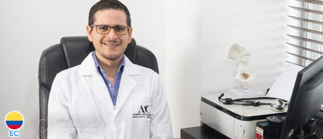 Dr. Marcelo Castillo Jaramillo - Cuidados Intensivos y Clínica General - Samborondón