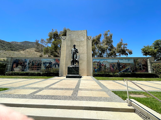 Memorial Park «Forest Lawn - Hollywood Hills», reviews and photos, 6300 Forest Lawn Dr, Los Angeles, CA 90068, USA
