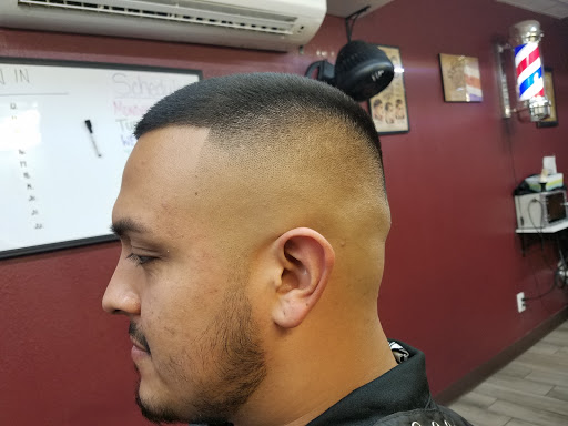 Barber Shop «Straight Blades Barbershop», reviews and photos, 2121 Pleasanton Rd, San Antonio, TX 78221, USA