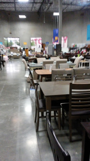 Furniture Store «101 & Ludlow Goodwill Redesign Store & Donation Center», reviews and photos, 8679 W Ludlow Dr Suite 5, Peoria, AZ 85381, USA