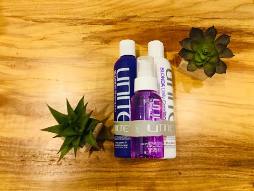 Hair Salon «Urban Colorz Salon», reviews and photos, 13043 SE 84th Ave, Clackamas, OR 97015, USA