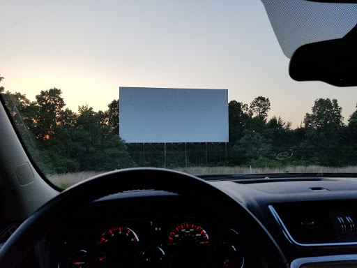 Drive-in Movie Theater «Stone Drive-In Theatre», reviews and photos, 808 Theatre Ln, Mountain View, AR 72560, USA