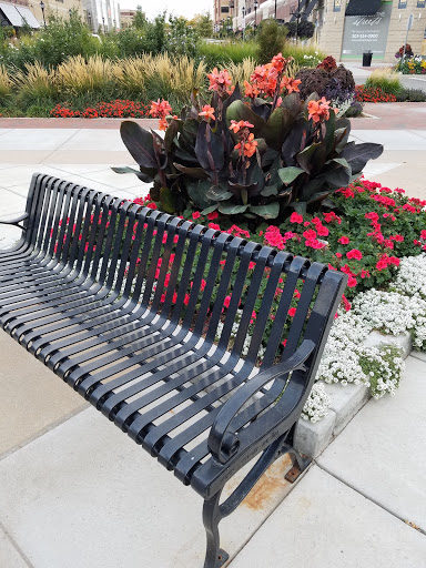 Shopping Mall «The Streets at SouthGlenn», reviews and photos, 6991 S Vine St, Centennial, CO 80122, USA