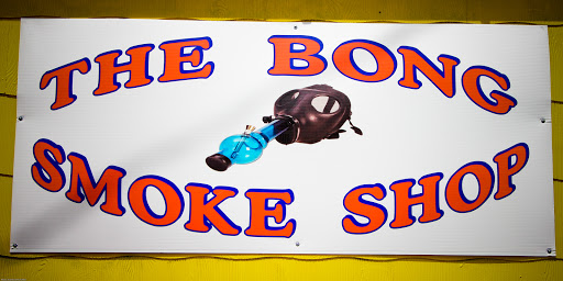 Tobacco Shop «The Bong Smoke Shop», reviews and photos, 225 Lancaster Dr SE, Salem, OR 97317, USA
