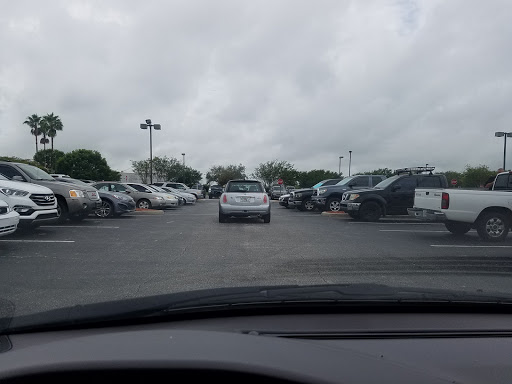 Used Car Dealer «CarMax», reviews and photos, 6375 S Semoran Blvd, Orlando, FL 32822, USA