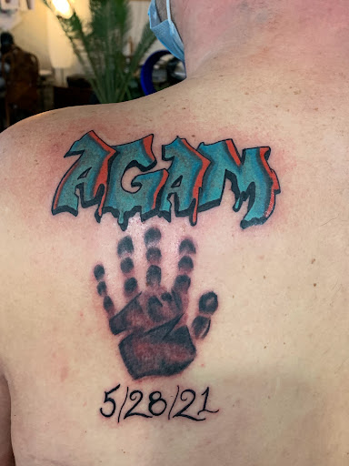 Tattoo Shop «Dark Horse Tattoo», reviews and photos, 1305 Stewart St, Seattle, WA 98109, USA