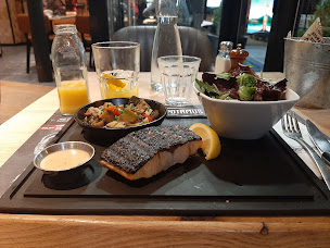 Photo n°153 de Hippopotamus Steakhouse à Paris ()