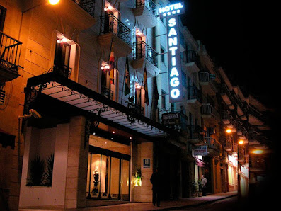 Hotel Santiago C. Santiago, 3, 23700 Linares, Jaén, España