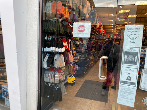 Shopping Mall «Santa Monica Place», reviews and photos, 395 Santa Monica Place, Santa Monica, CA 90401, USA