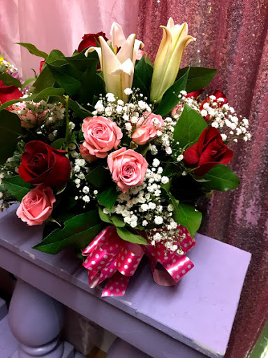Florist «Genesis Flower And Gift Shop», reviews and photos, 1801 N Garey Ave, Pomona, CA 91767, USA