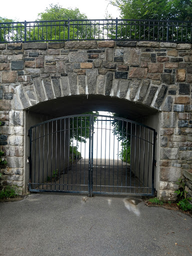 Park «Kingsland Point County Park», reviews and photos, Tarrytown Light-Kingsland Point Path, Sleepy Hollow, NY 10591, USA