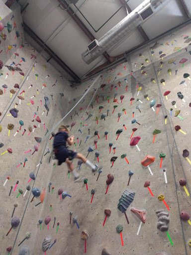 Gym «North Summit Climbing Gym», reviews and photos, 481 Bushkill Plaza Ln, Wind Gap, PA 18091, USA