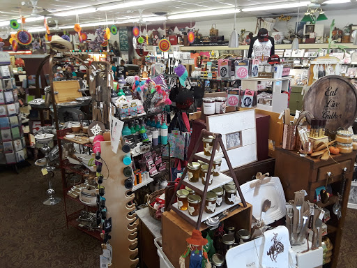 Hamburger Restaurant «Owl Drug Store», reviews and photos, 312 S Commercial Ave, Coleman, TX 76834, USA