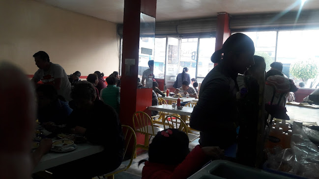 Opiniones de Asadero El Forastero Don Vini en Otavalo - Restaurante