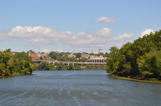 Grocery Store «Food Lion», reviews and photos, 1200 Beaver Brook Plz, New Castle, DE 19720, USA