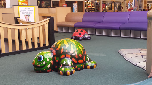 Shopping Mall «Merle Hay Mall», reviews and photos, 3800 Merle Hay Rd, Des Moines, IA 50310, USA