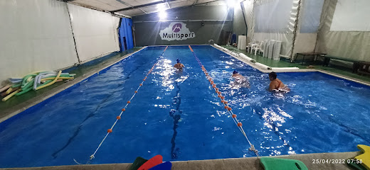 Escuela de natación M. Castelar