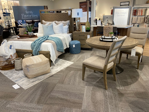 Furniture Store «La-Z-Boy Furniture Galleries», reviews and photos, 1277 Churchmans Rd, Newark, DE 19713, USA